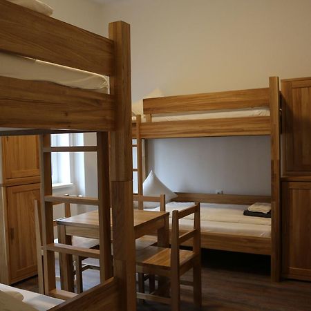 Hotel Sinos 클라겐푸르트 외부 사진